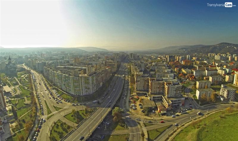 Clujenii învaţă să aibă grijă de oraş de la experţi în jurisprudenţă urbană, peisagistică sau comunicarea cu autorităţile