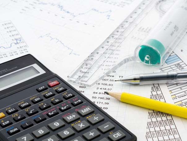 CNIPMMR: Taxa de solidaritate de 2% îi trece pe toţi angajatorii în cea mai ridicată clasă de risc