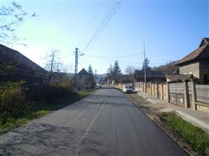 Au fost finalizate lucrările de întreținere pe drumul Mociu - Chesău FOTO