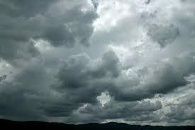 Prognoza meteo pentru sâmbătă şi duminică: Cer noros şi ploi