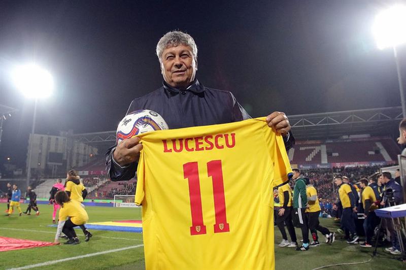 Lucescu: ”Suporterii au împins România la joc”. Ce observații a mai făcut selecționerul Turciei
