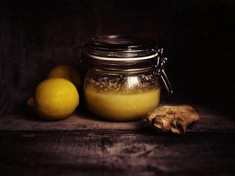 Hrean cu miere: vindecă răceala şi afecţiunile respiratorii + alte beneficii pentru sănătate