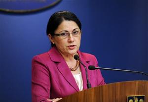 Sondaj: Ecaterina Andronescu, cel  mai bun comunicator dintre personalitățile politice