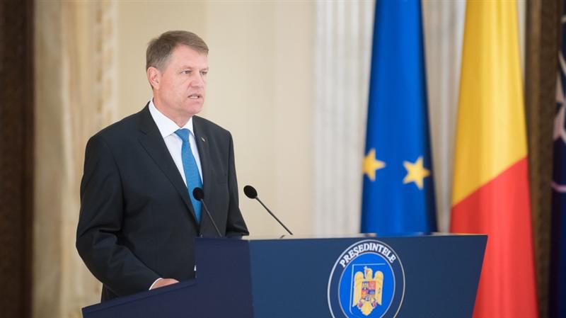 Mesajul lui Iohannis legat de Constituţie: Promovarea statului de drept, lupta împotriva corupţiei sunt valori care nu pot fi negociate