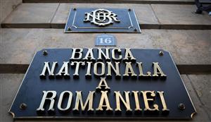 Isărescu: BNR depune eforturi împreună cu autorităţile pentru a face faţă atacurilor cibernetice