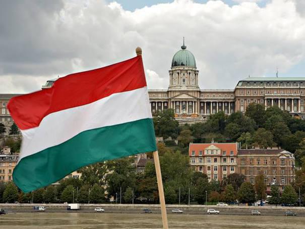 Parlamentul Ungariei a adoptat o rezoluţie privind respingerea cotelor UE de imigranţi