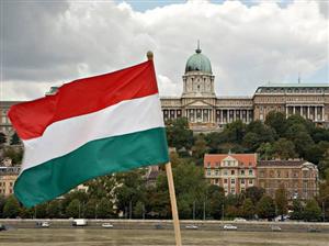 Parlamentul Ungariei a adoptat o rezoluţie privind respingerea cotelor UE de imigranţi