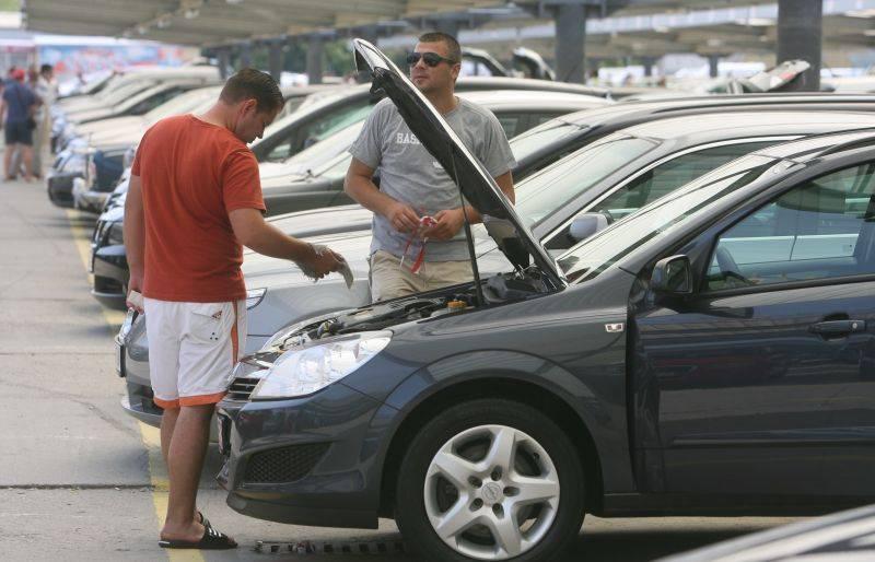 Circa 99.000 de autoturisme noi, înmatriculate în România. Mașinile rulate, de cinci ori mai multe