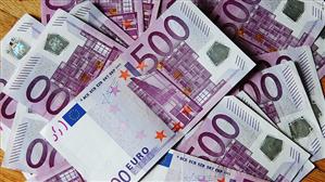 Ginerele lui Mihai Lucan ar fi ascuns 10.000 de euro în rezervorul mașinii