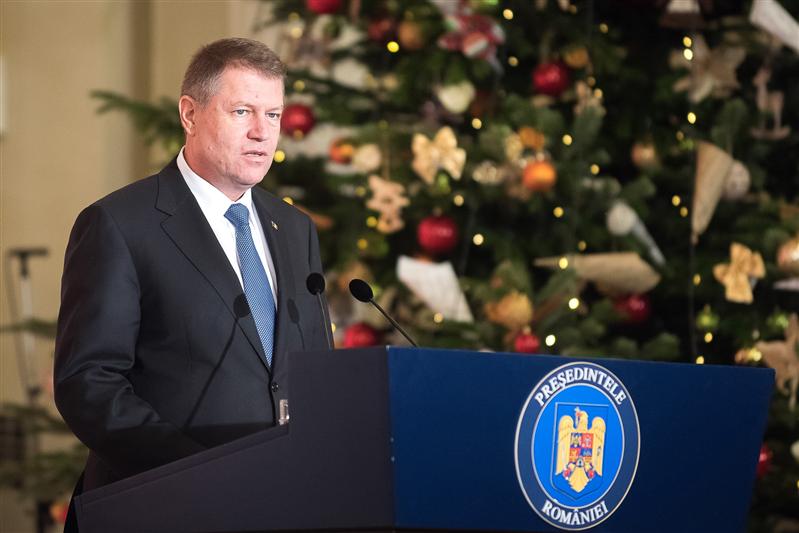 Ce le-a transmis românilor de Crăciun președintele Klaus Iohannis