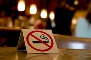 Legea anti-fumat ar putea fi modificată