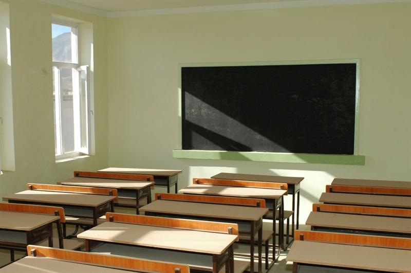 Teoria cunoaşterii, Inteligenţă ecologică sau Finanţe personale, predate la liceu