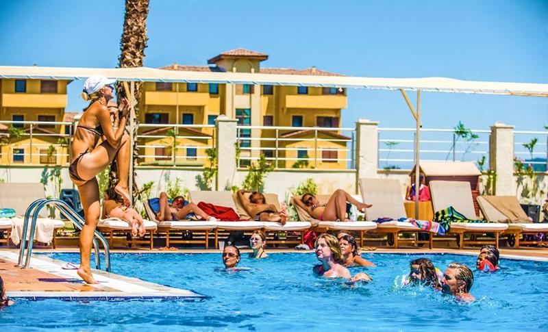 Ce buget de vacanță au clujenii. Principalele destinații: Antalya, Creta, Dubai