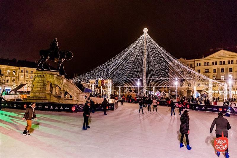 Intrare liberă la patinoarul din Unirii. Vezi programul