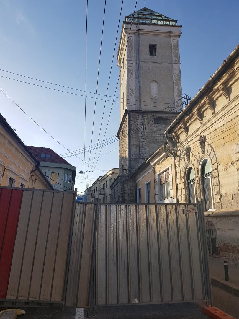 Atenție la GPS: s-a închis o stradă din centrul Clujului. Lucrările durează doi ani