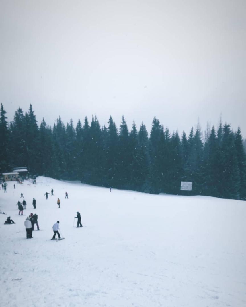 FOTO: Weekend la ski. Peisaje uimitoare pe pârtiile din Cluj