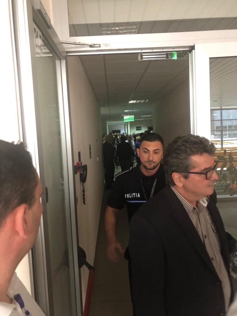 Ciceo: "Unii membrii din Consiliul Administrativ blochează activitatea aeroportului". CJ contrazice:"Minţiţi, minţiţi, minţiţi"