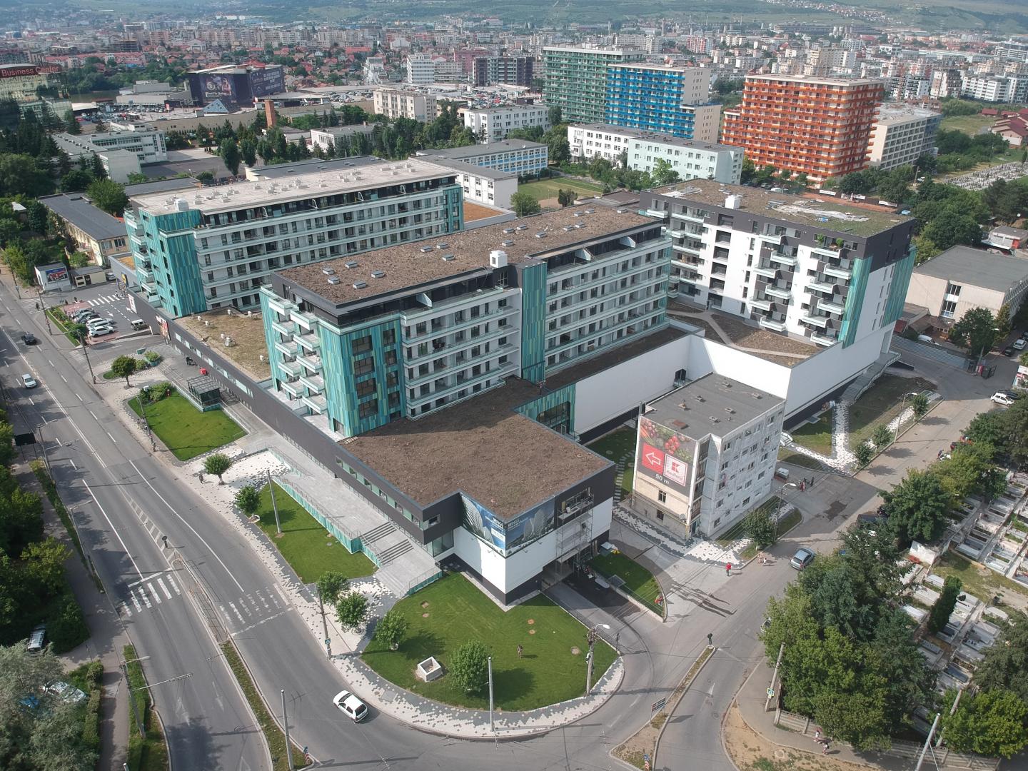 A fost inaugurat “West Side Park”, ansamblul cu unica fațadă inteligentă din Cluj și cea mai mare terasă suspendată din Transilvania