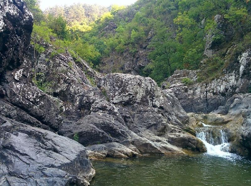 Drum de weekend | Trei locuri numa' bune de-o excursie în această toamnă