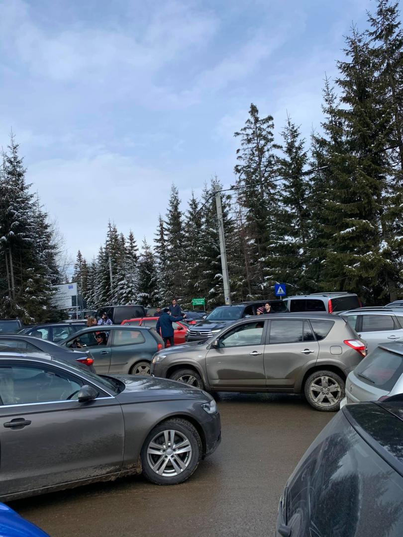 Mai rău ca-n centrul Clujului! Cum s-a blocat Băișoara