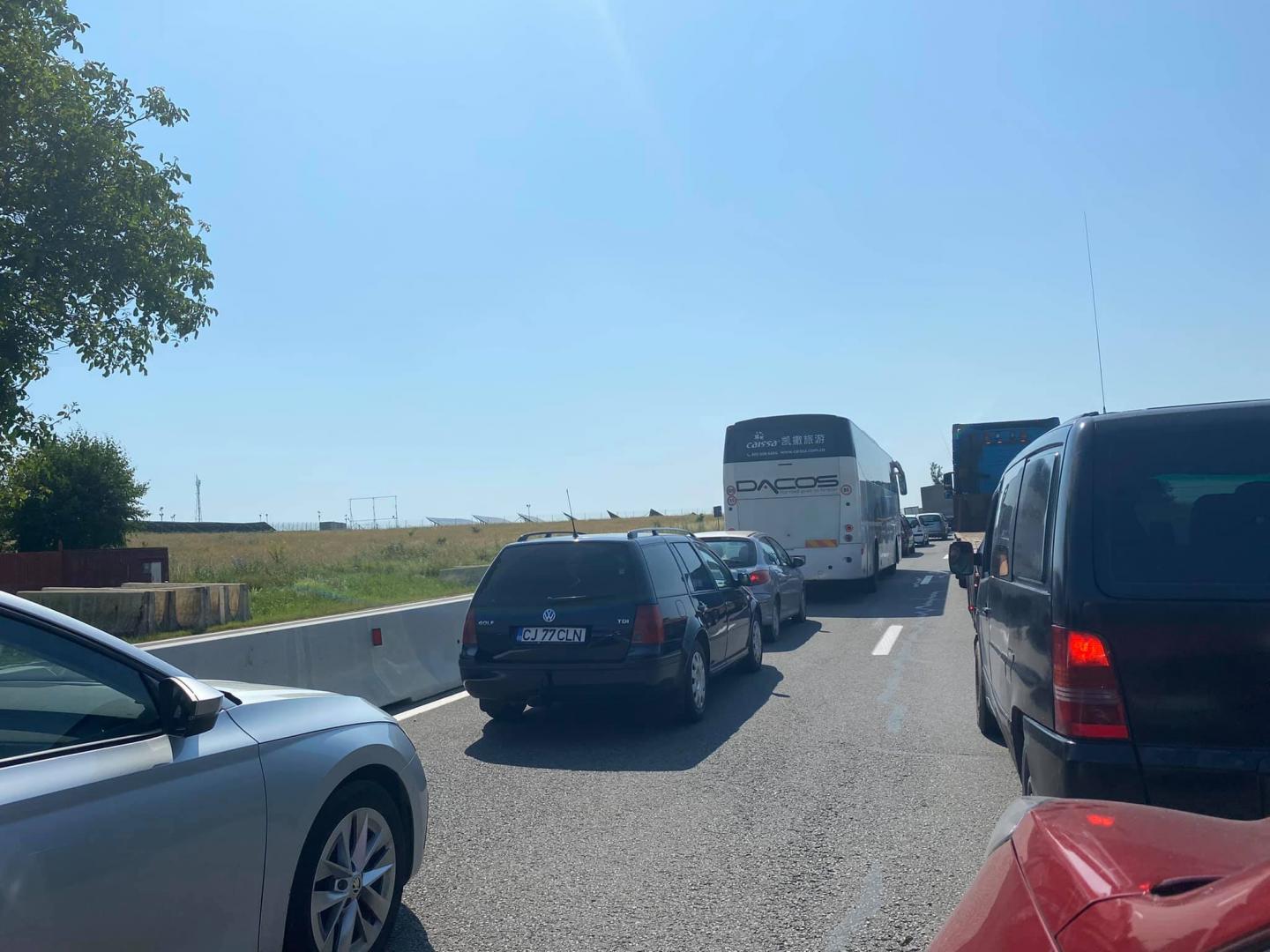 Cluj - Turda, blocat. Nu e accident, doar lucrări la drum...