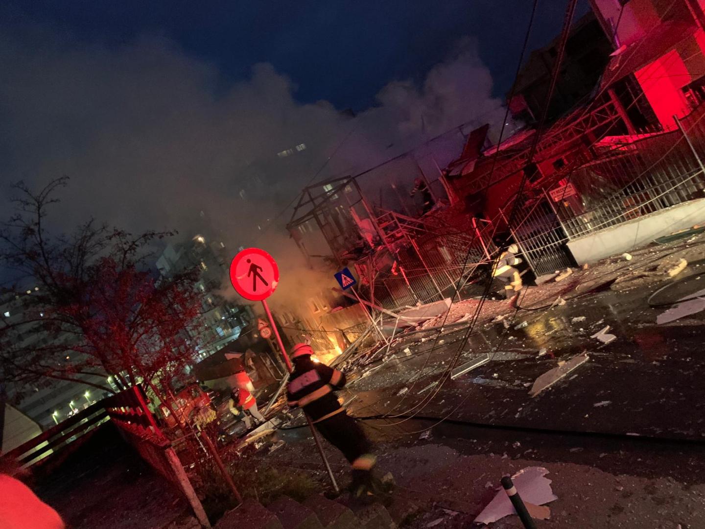 Iadul de pe Dunării! Zona în care a avut loc explozia arată ca după bombardament