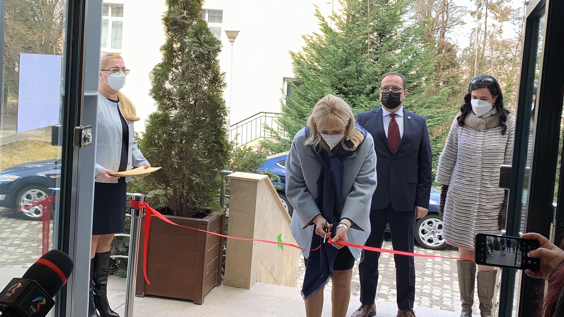Căminul 7 UMF Cluj din Hașdeu, renovat cu 10 milioane de lei a fost inaugurat azi