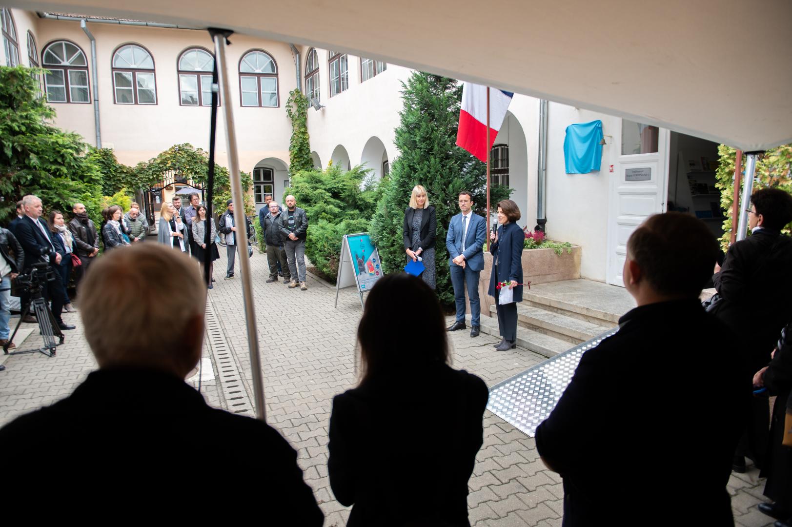 Mediateca Institutului Francez la Cluj-Napoca a primit numele Ioana Costaș, în memoria fostei directoare