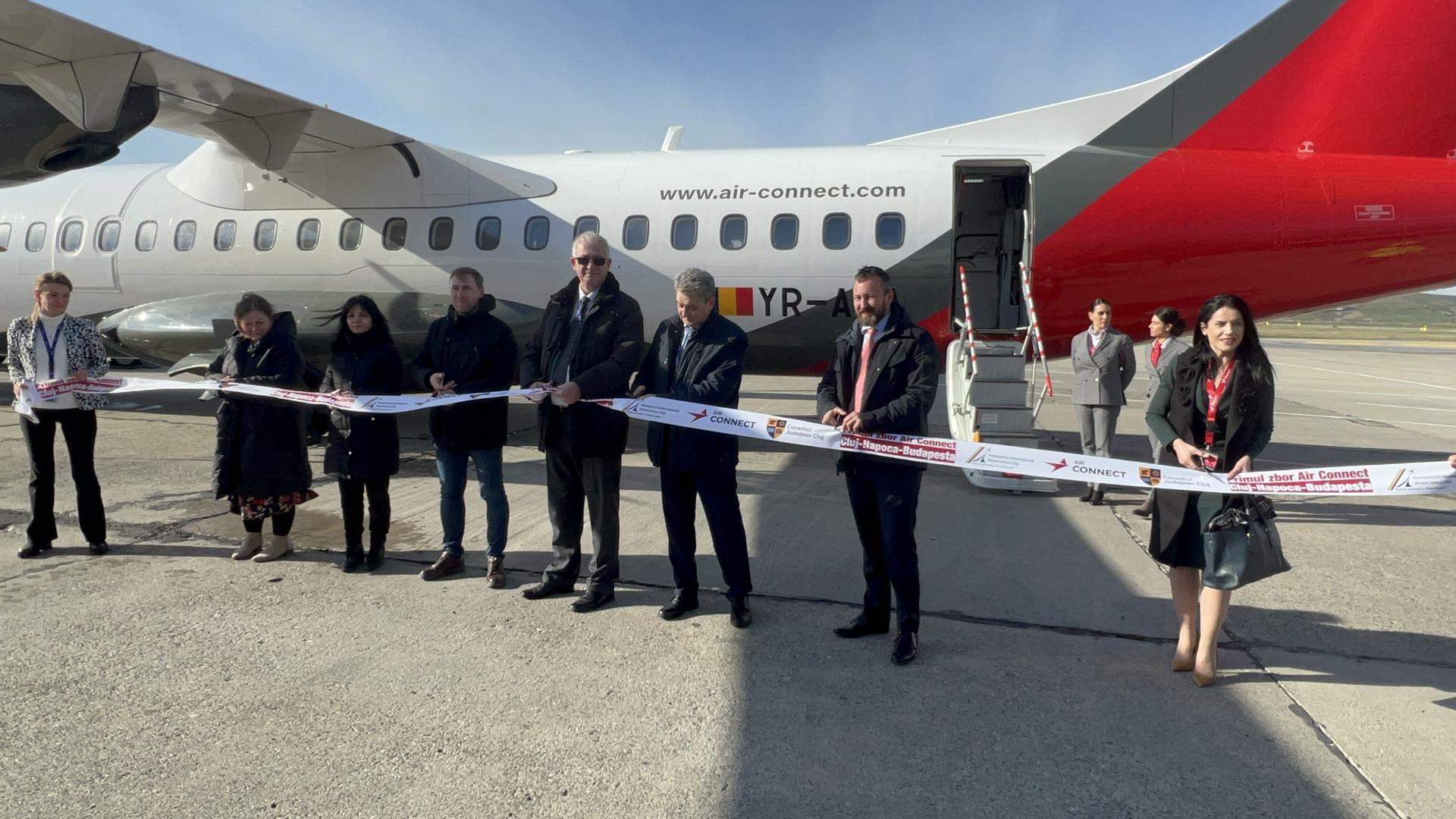 Noua companie aeriană a aterizat la Cluj-Napoca și oferă zboruri spre litoral și Budapesta Ciceo: „Zborurile sunt foarte importante pentru Transilvani