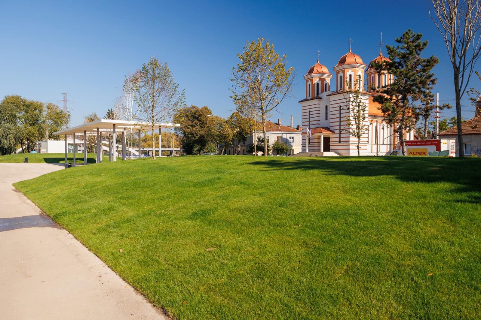 Cum avansează lucrările în două parcuri din Cluj-Napoca, promise până la sfârșitul anului