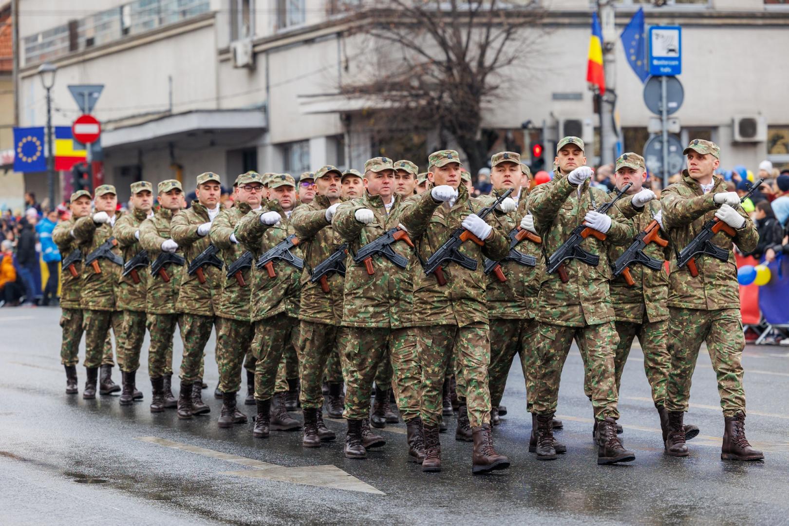 Peste 100.000 de clujeni și turiști au sărbătorit împreună Ziua Națională a României la Cluj-Napoca