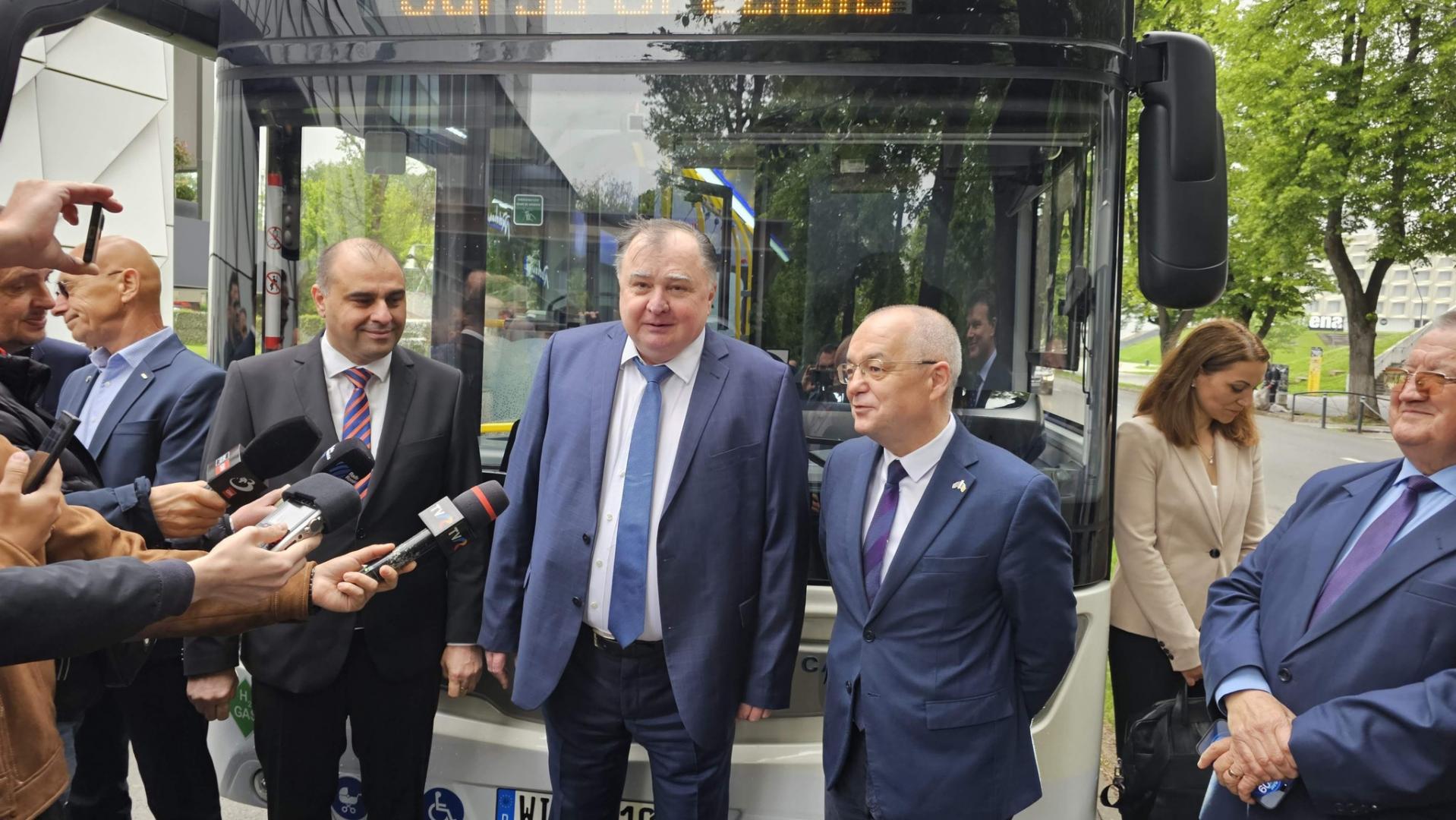 UTCN sprijină inițiativa de pionierat privind autobuzele cu pile de combustibil pe bază de hidrogen