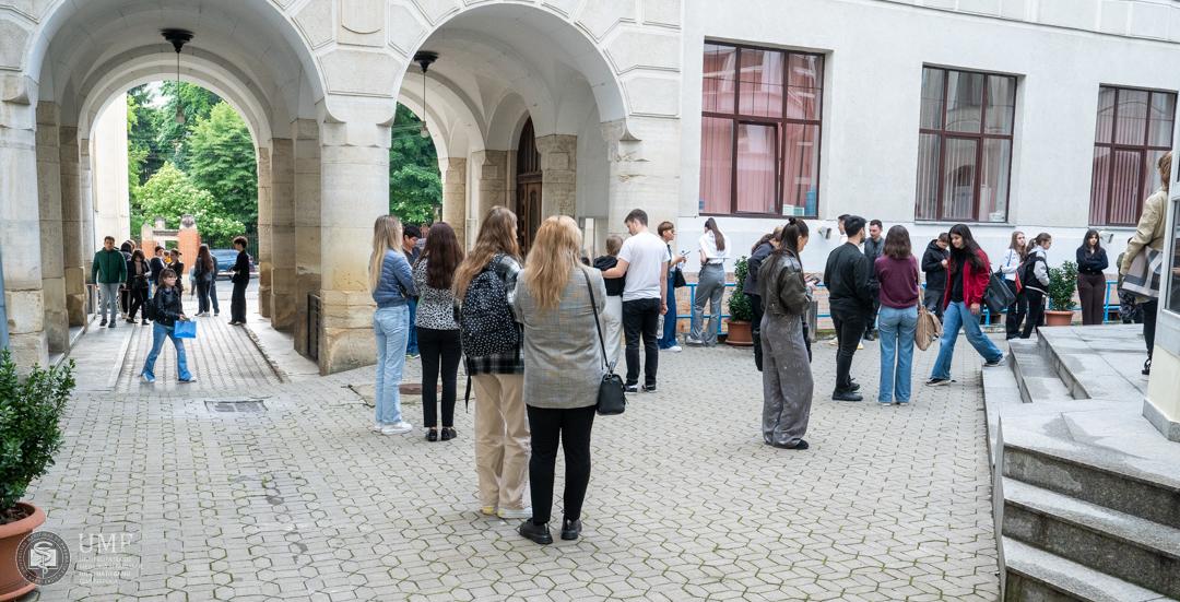 Peste 1.400 de candidați la simularea admiterii la UMF Cluj. Care au fost cele mai căutate programe de studiu