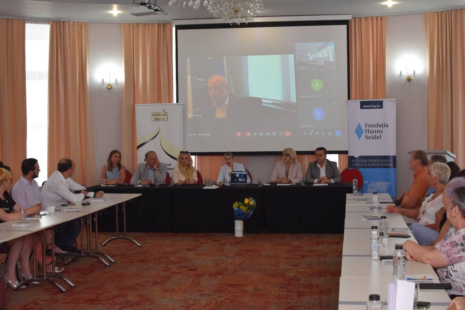 Daniel Buda, apel pentru susținerea fermierilor și a producătorilor români de cereale, în cadrul evenimentului "Economia Mării Negre în context g