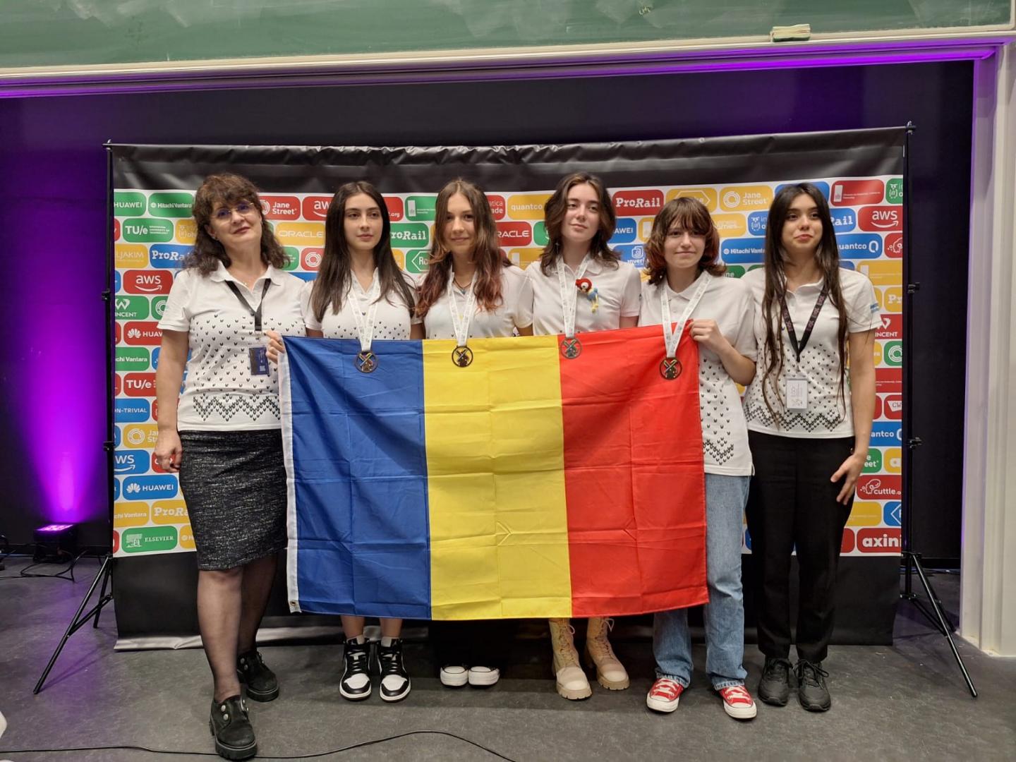 Record: O elevă din Cluj este cea mai tânără concurentă medaliată în cadrul Olimpiada Europeană de Informatică pentru Fete 2024
