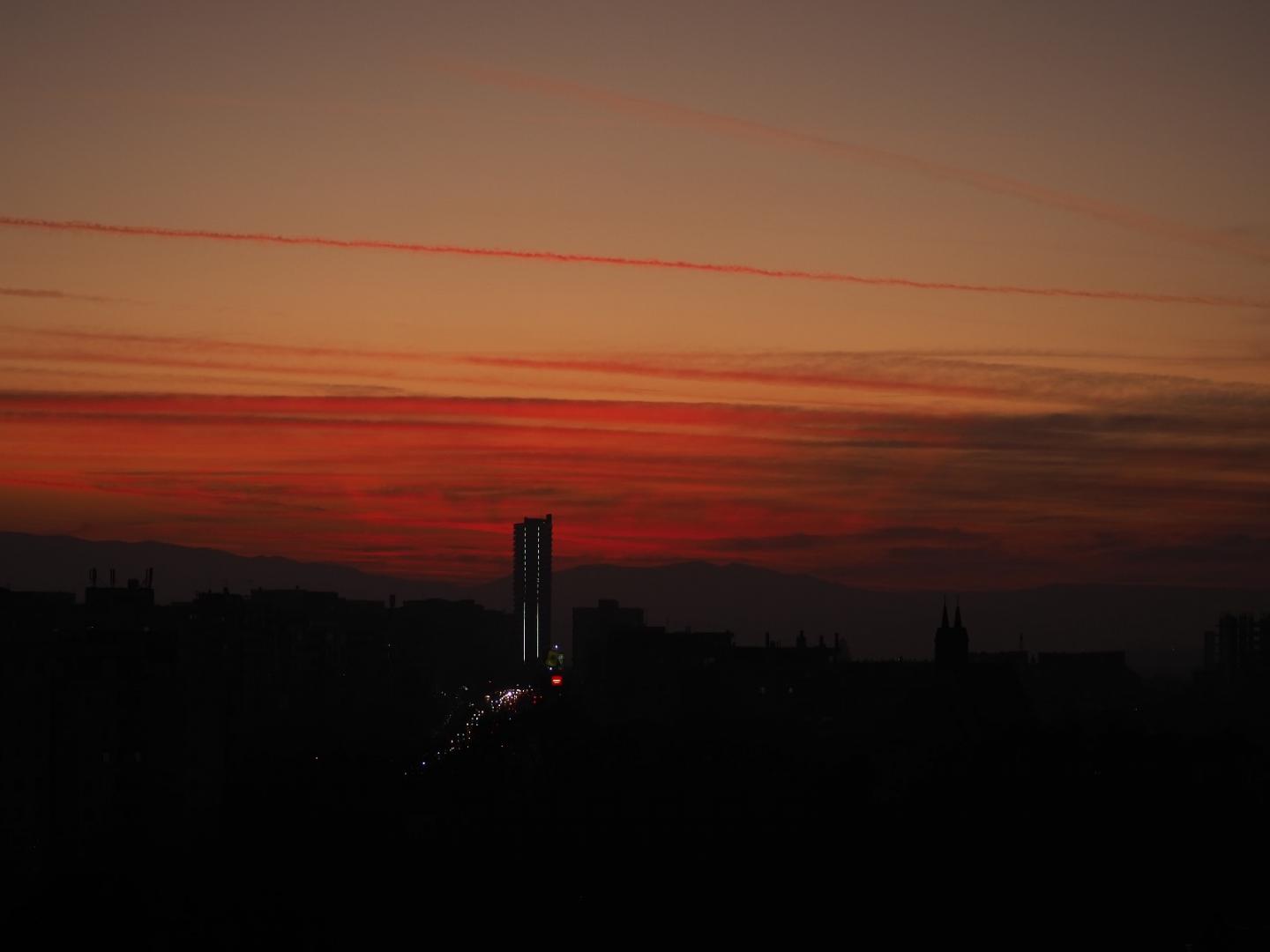 Apus de "foc" la Cluj-Napoca! Imagini care îți taie respirația