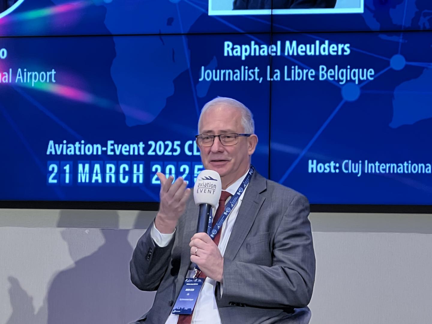Greii aviației, din nou în Cluj la Aviation Event. David Ciceo, director Aeroport: „Va exista oportunitatea unui zbor direct Cluj-New York”