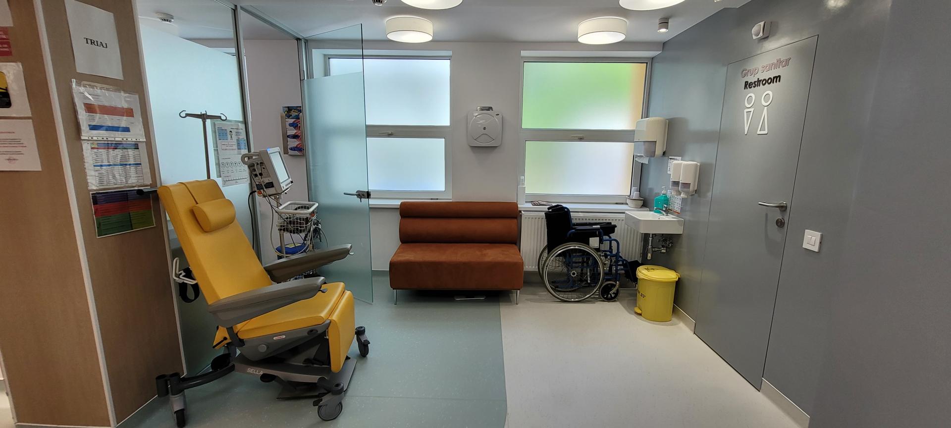 A fost inaugurat noul Compartiment de Primiri Urgențe al SCBI Cluj. Aparatură de ultimă oră și sistem de telemedicină la ATI