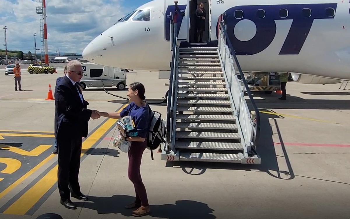 O tânără din SUA, pasagerul cu numărul 2.000.000 pe Aeroportul din Cluj în 2025