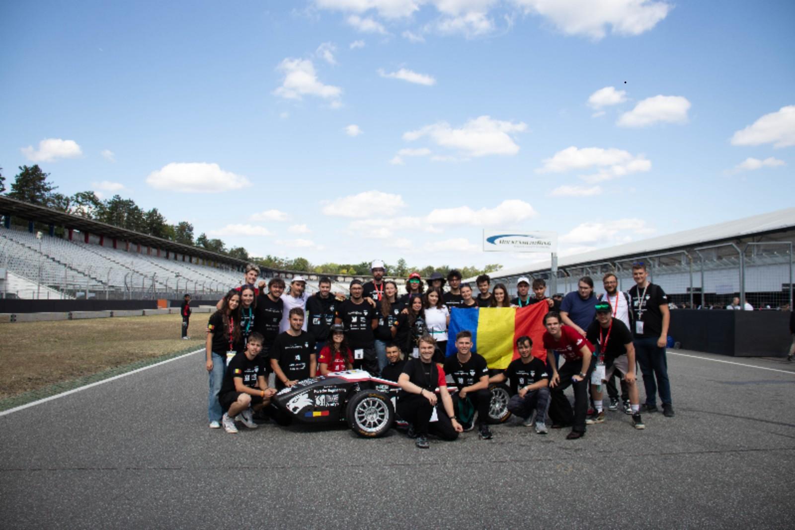 Mașina electrică a studenților de la UTCN, pe faimosul circuit de Formula 1, Hockenheimring, la competiția Formula Student Germania