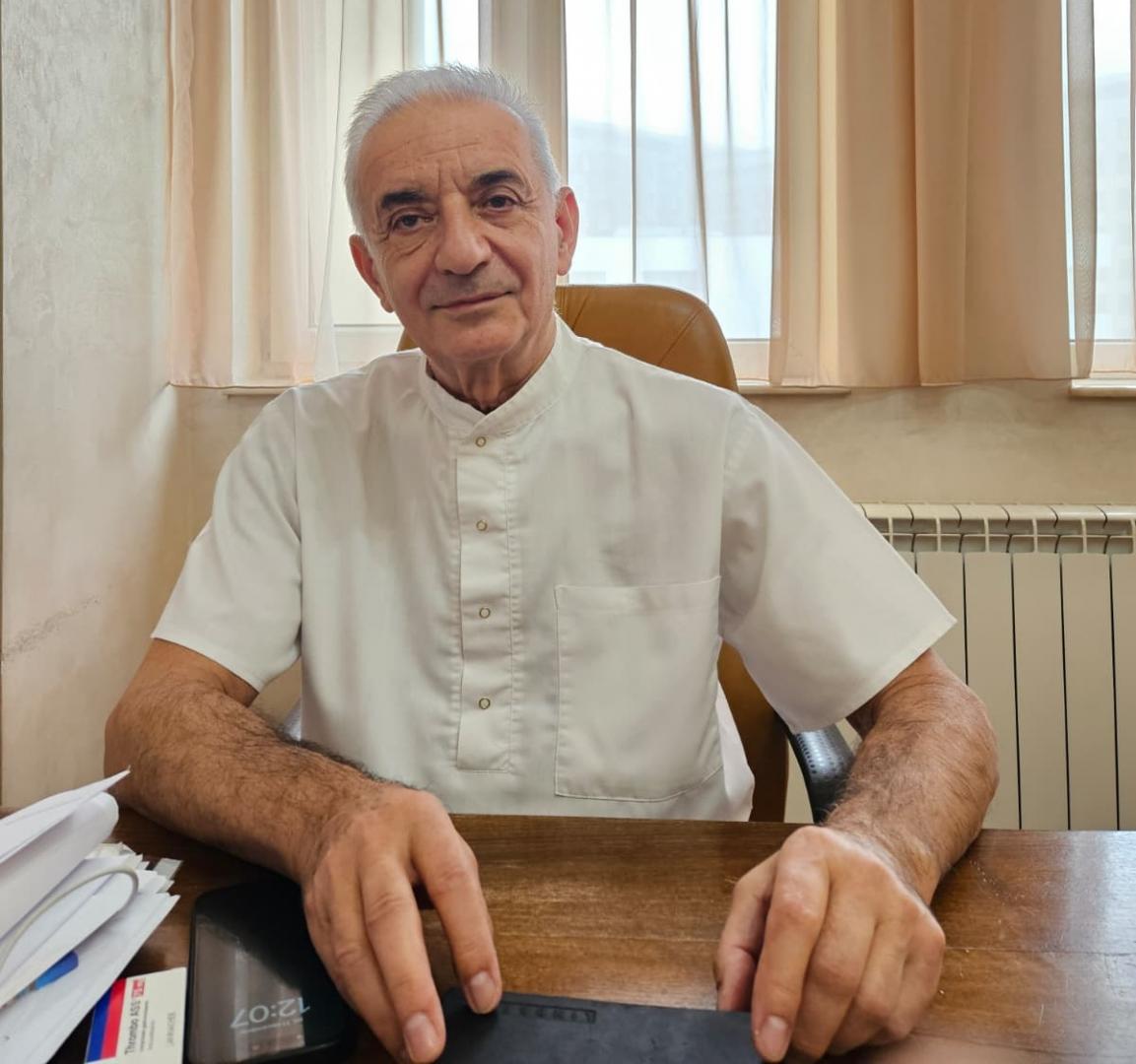 Ministrul Sănătății, vizită la Spitalul Clinic Municipal. A evaluat integrarea robotului DaVinci în activitatea chirurgicală