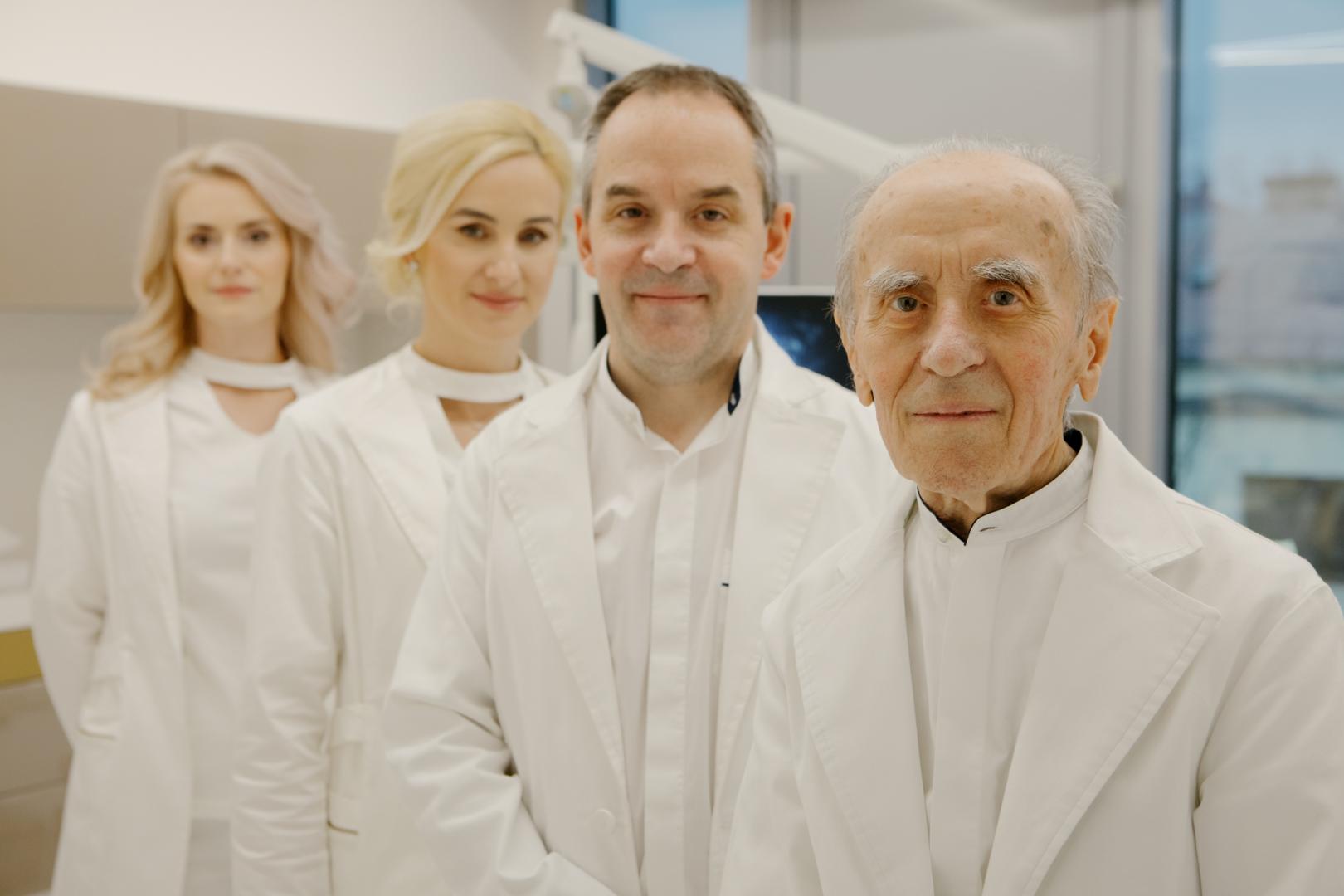 Locul din Cluj-Napoca cu zece specializări stomatologice sub un singur acoperiș