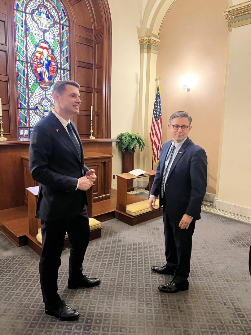 Mircea Abrudean, &icirc;nt&acirc;lnire importantă la Washington cu șeful Camerei Reprezentanților, Mike Johnson