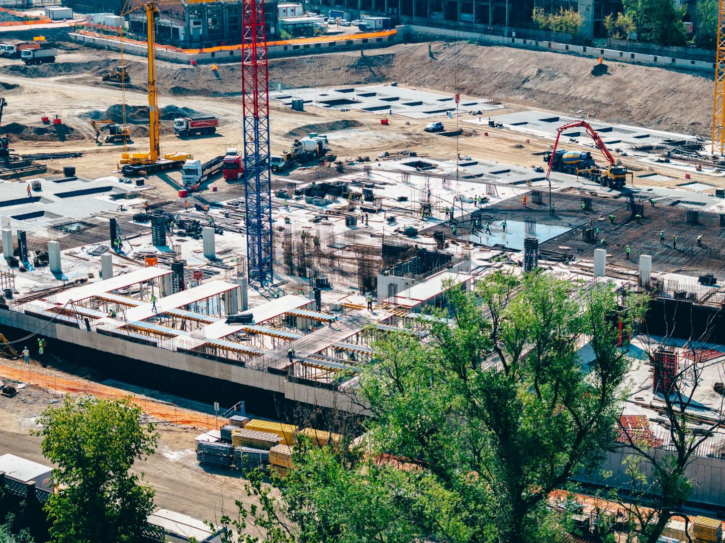 De Ziua Națională a Constructorului, RIVUS le spune &bdquo;Mulțumim!&rdquo; celor care construiesc cel mai amplu proiect de regenerare urbană din Rom&acirc;nia