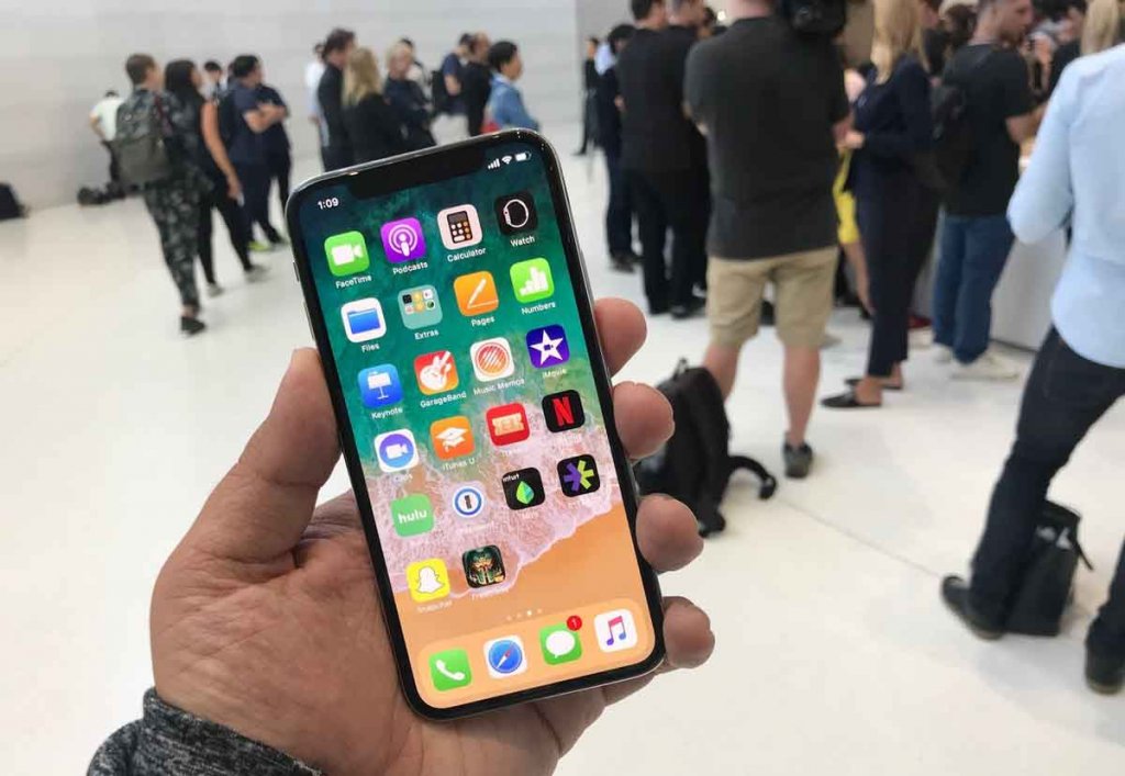 VIDEO | Apple va lansa în 2018 cel mai mare iPhone din toate timpurile