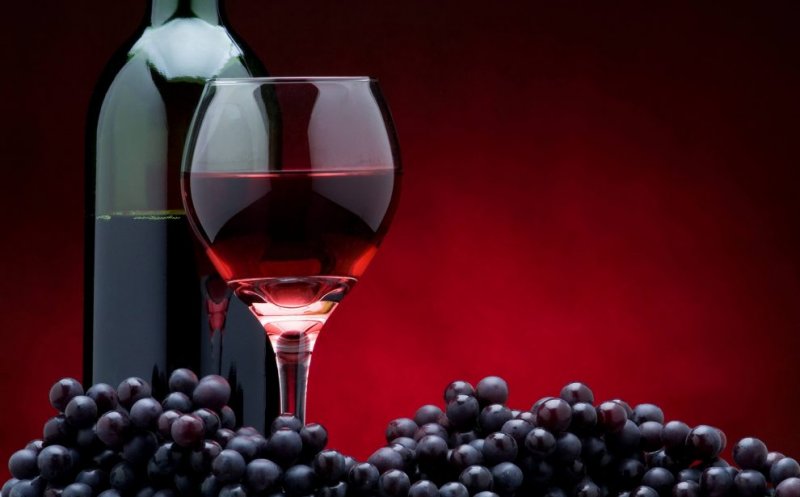 Dr. Quinn: Vinul roșu – bun, sau rău pentru sănătate?