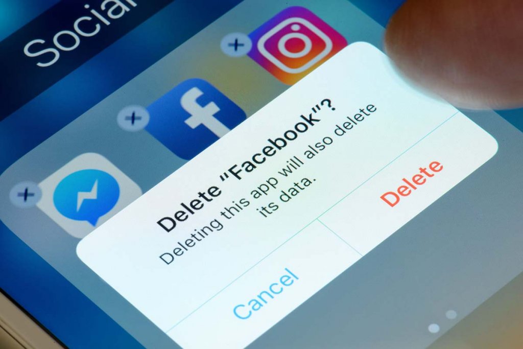 Un gigant media se alătură campaniei #DeleteFacebook  şi îşi dezactivează conturile de Facebook