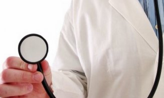 Solicitările medicilor de a pleca din ţară s-au diminuat cu aproximativ 40% după creşterile salariale