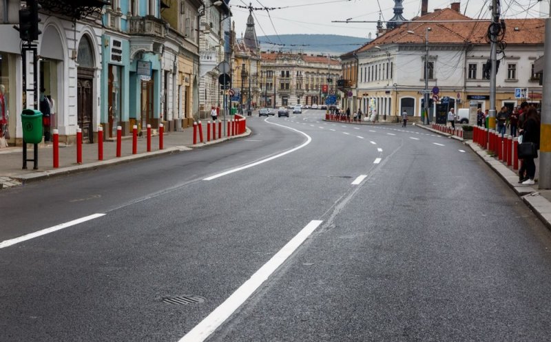 Şantiere la Cluj. Au demarat lucrările de aplicare a marcajelor rutiere