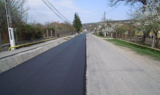 Lucrări de asfaltare în zona Cheile Turzii. Se reabilitează peste 12 kilometri, pe trei sectoare de drum